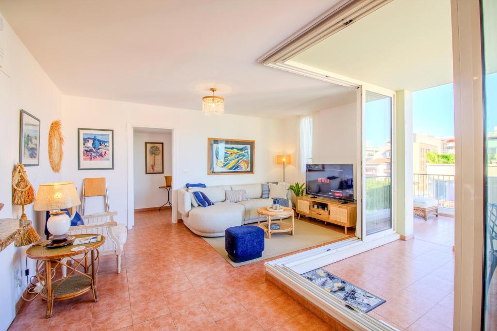 MISTRAL - Appartement 3 chambres, Piscine, Rooftop, Climatisation et Parking