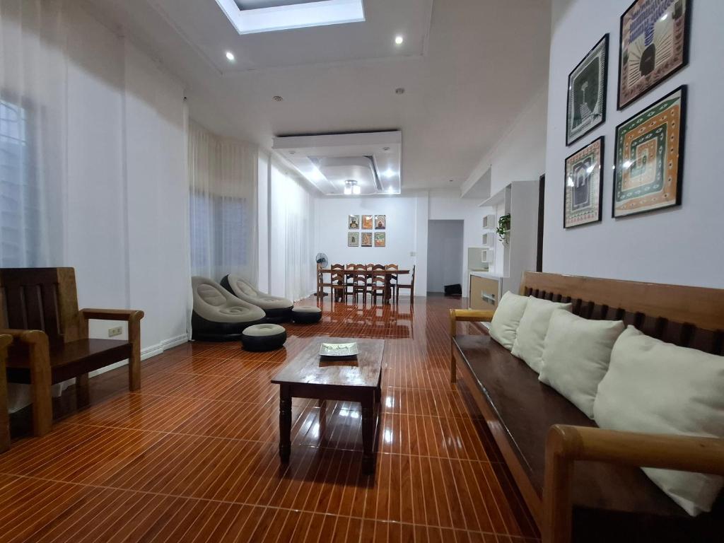 Posezení v ubytování Gelma's house