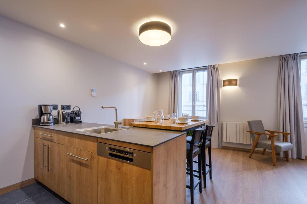 Résidence le 16 - Centre Ville - Apartamento De Un Dormitorio Con Balcón