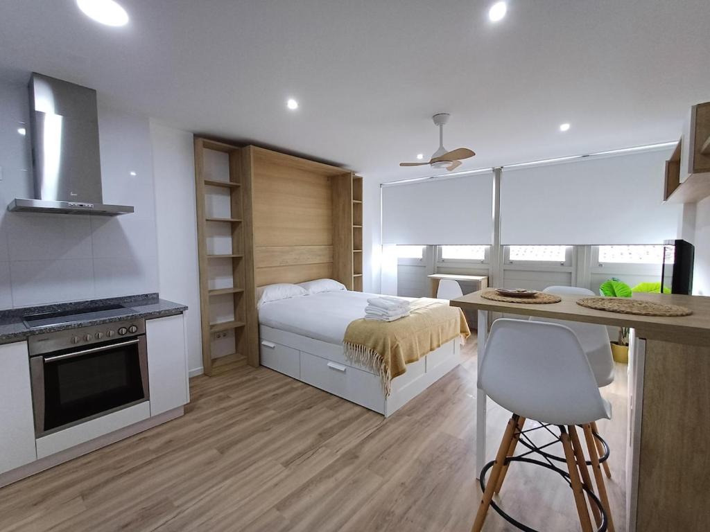 Η κουζίνα ή μικρή κουζίνα στο Precioso loft para disfrutar de Ourense