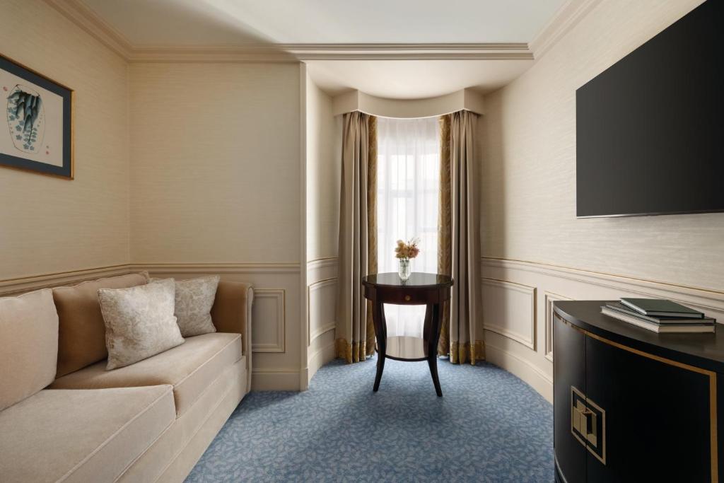 Shangri-La Paris - 4