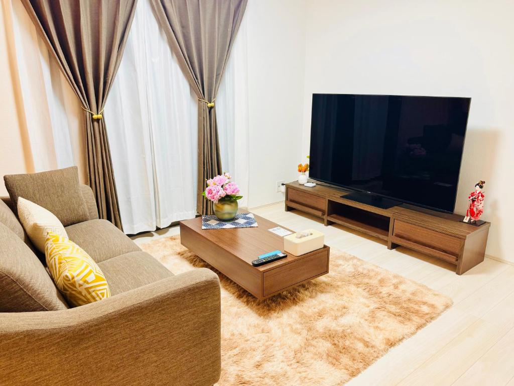 Μια τηλεόραση ή/και κέντρο ψυχαγωγίας στο 大阪りんくう新築Yutori竹