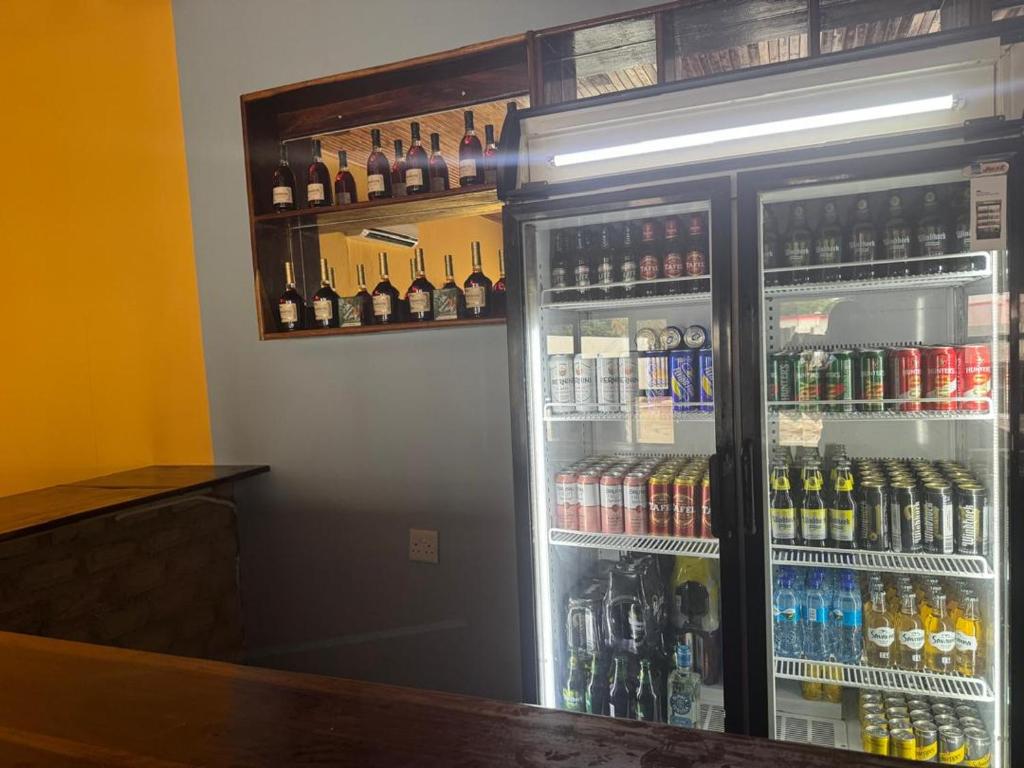 Ποτά στο Rhino Guest House