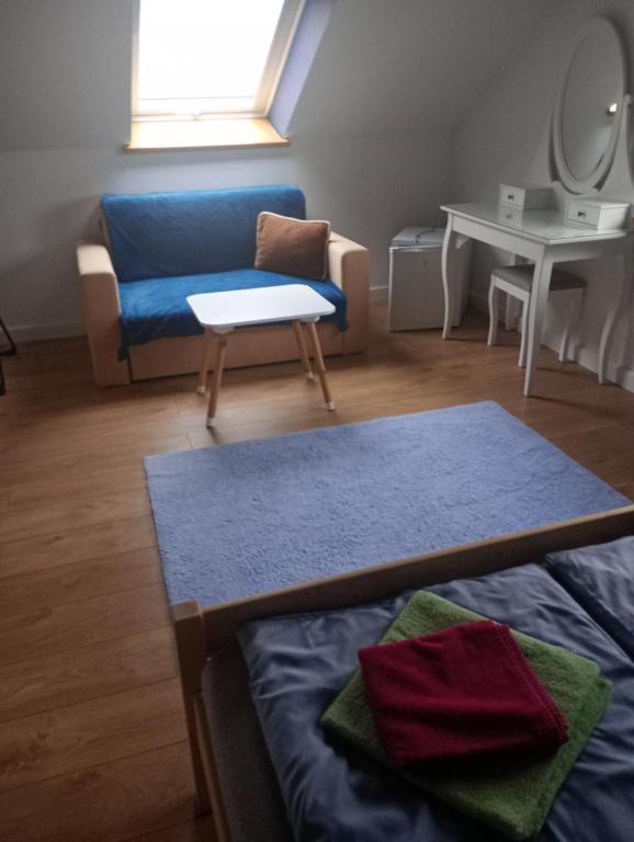 Mrągowo Pokoje Apartament - 8