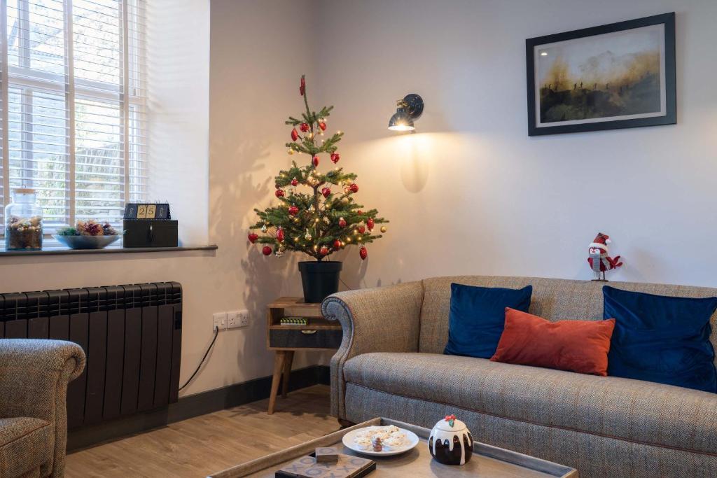 Гостиная зона в Spacious - Contemporary Home - Central Ambleside - Parking