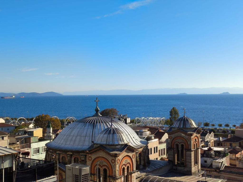 Sabina Hotel near Grand Bazaar, city center در استانبول