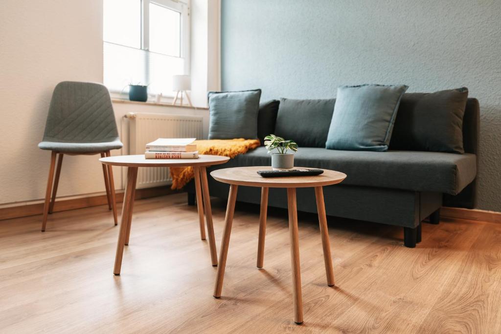 Un lugar para sentarse en Anger17, Zentrales 2-Zimmer-Apartment in Dessau