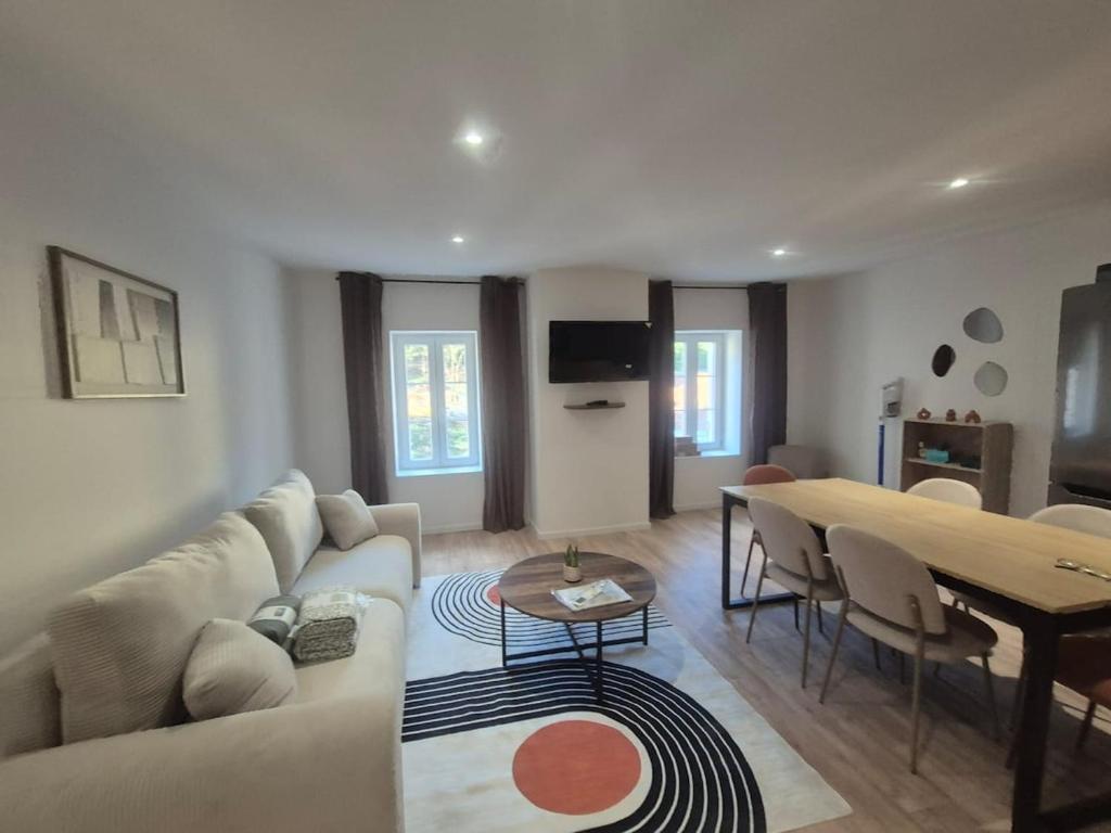 Χώρος καθιστικού στο #Le 2 Paris # Thiers #