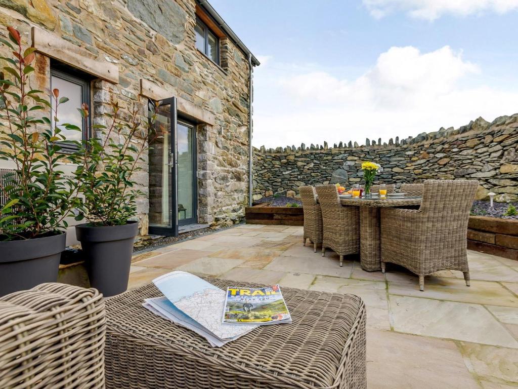 Üldine mäevaade või majutusasutusest 2 Bed in Cemaes Bay 77640 pildistatud vaade