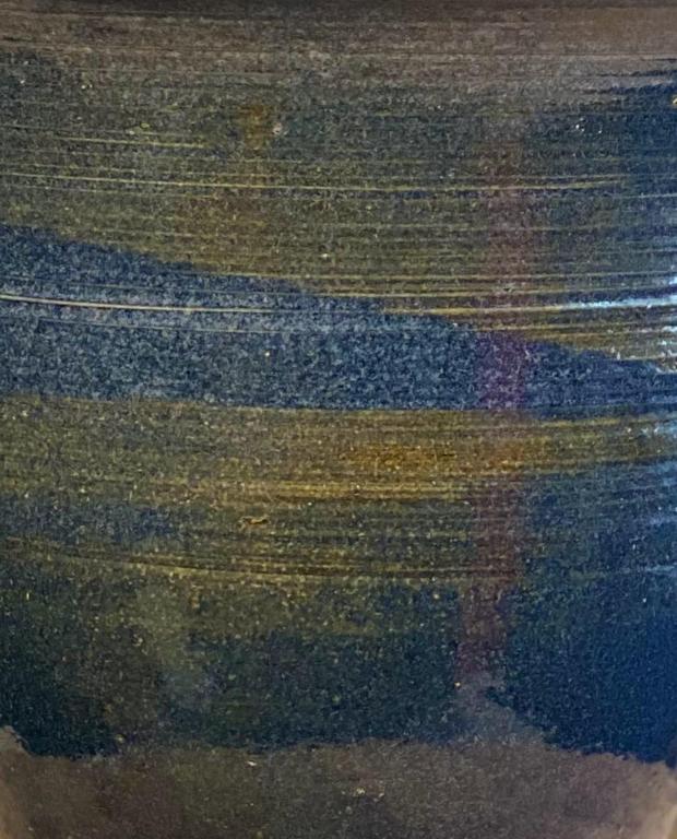 ベクショーにあるaaaの水面の人物の映像