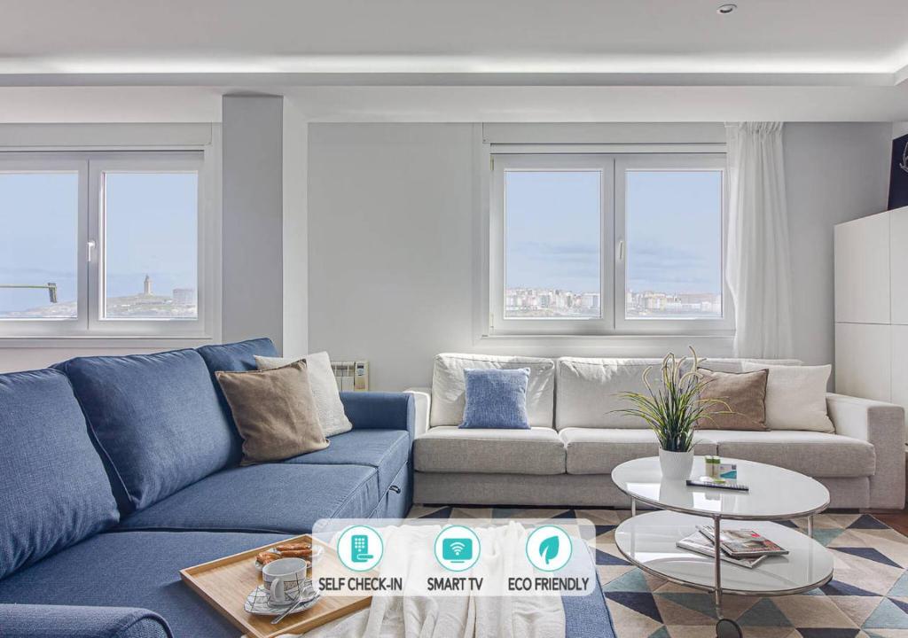 Et opholdsområde på Riazor Ocean View Apartment