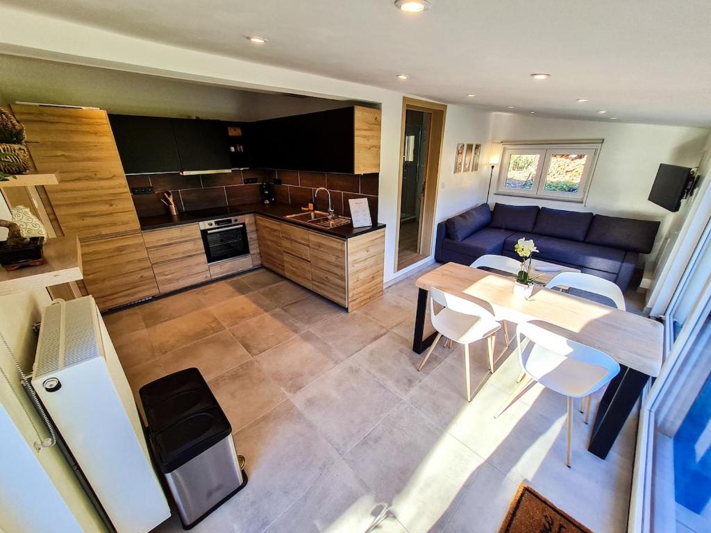 Η κουζίνα ή μικρή κουζίνα στο Ô Jardin