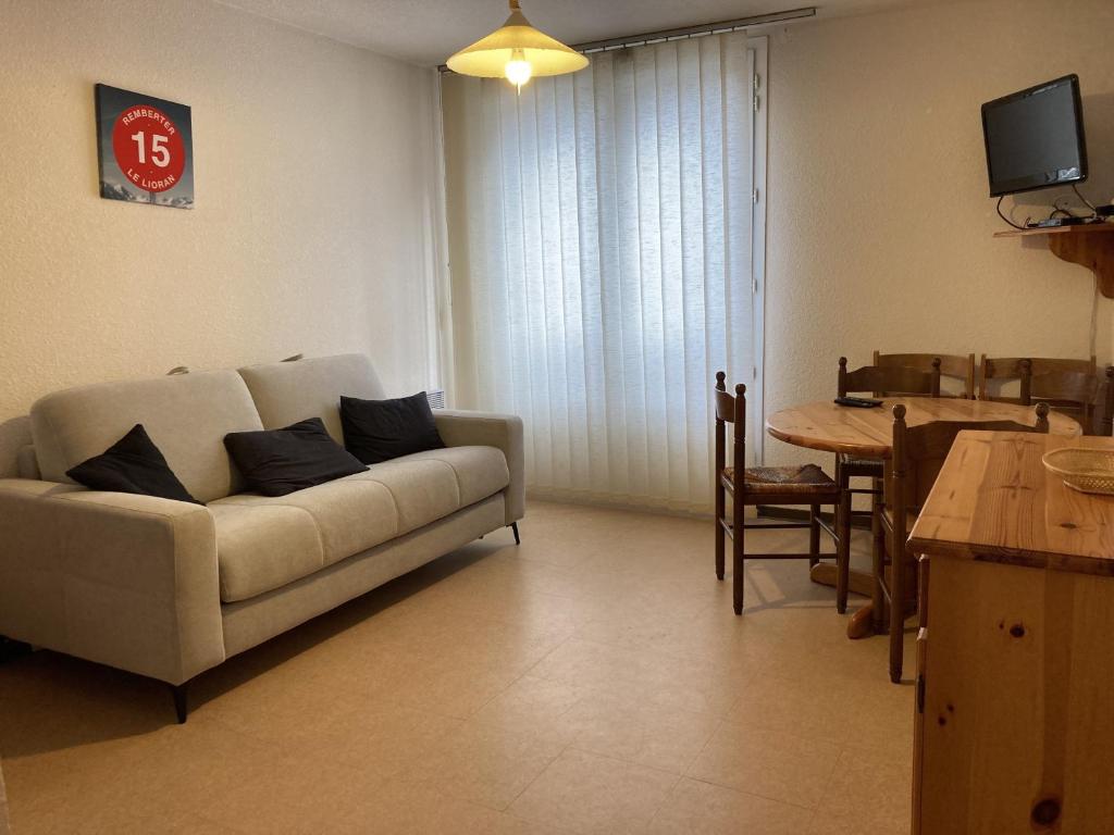 Χώρος καθιστικού στο Studio porte du sud