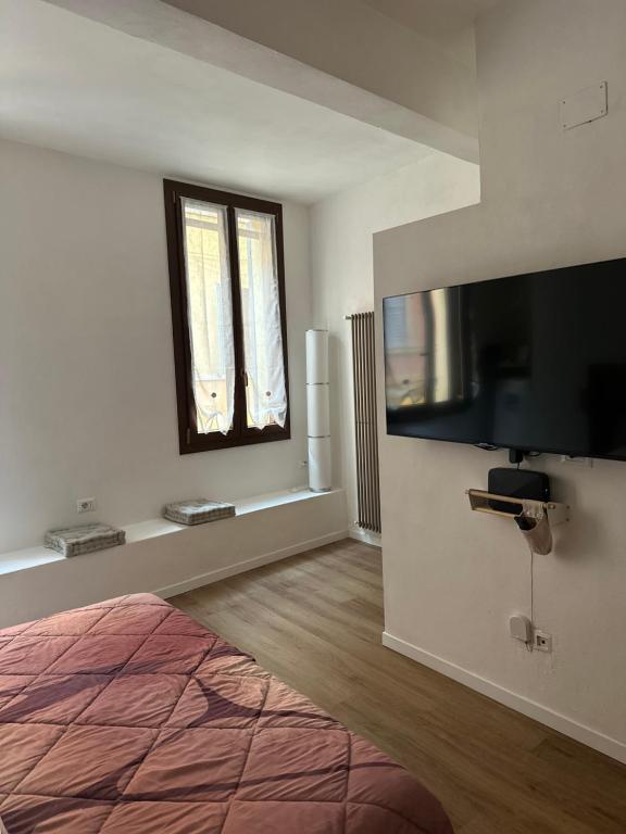 Ảnh trong thư viện ảnh của Molinari House Modena Giada - FREE ZTL ở Modena