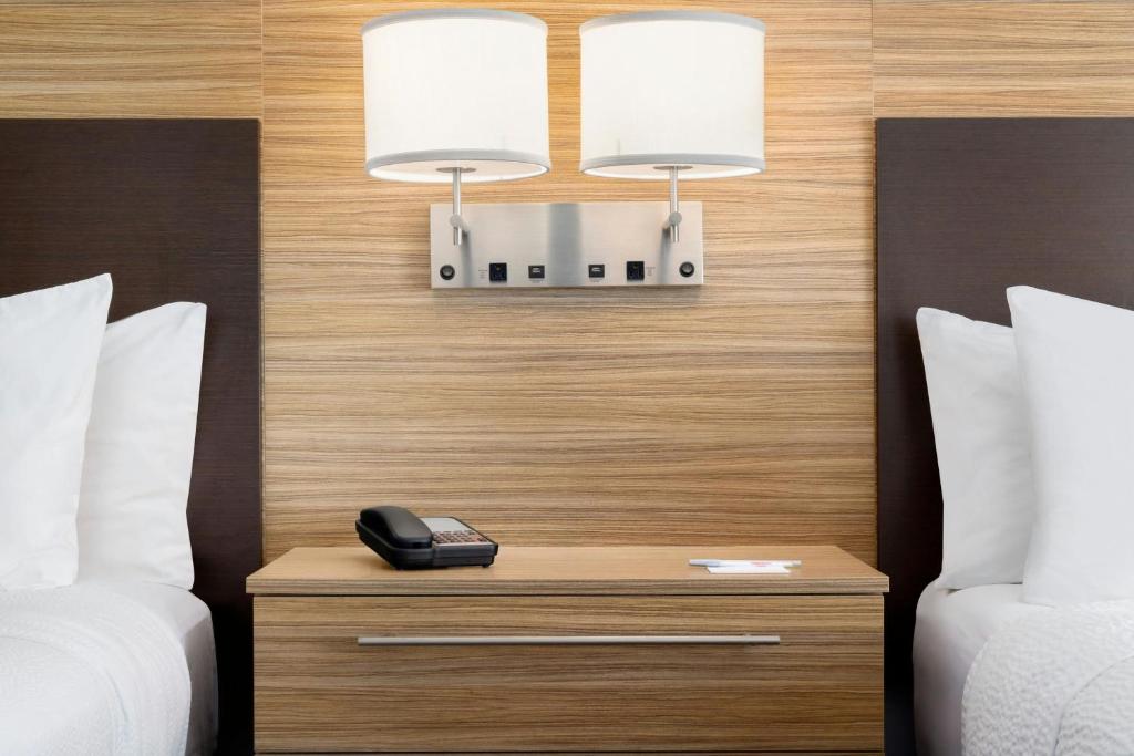 TownePlace Suites by Marriott Auburn University Area - Estudio Con Cama Grande