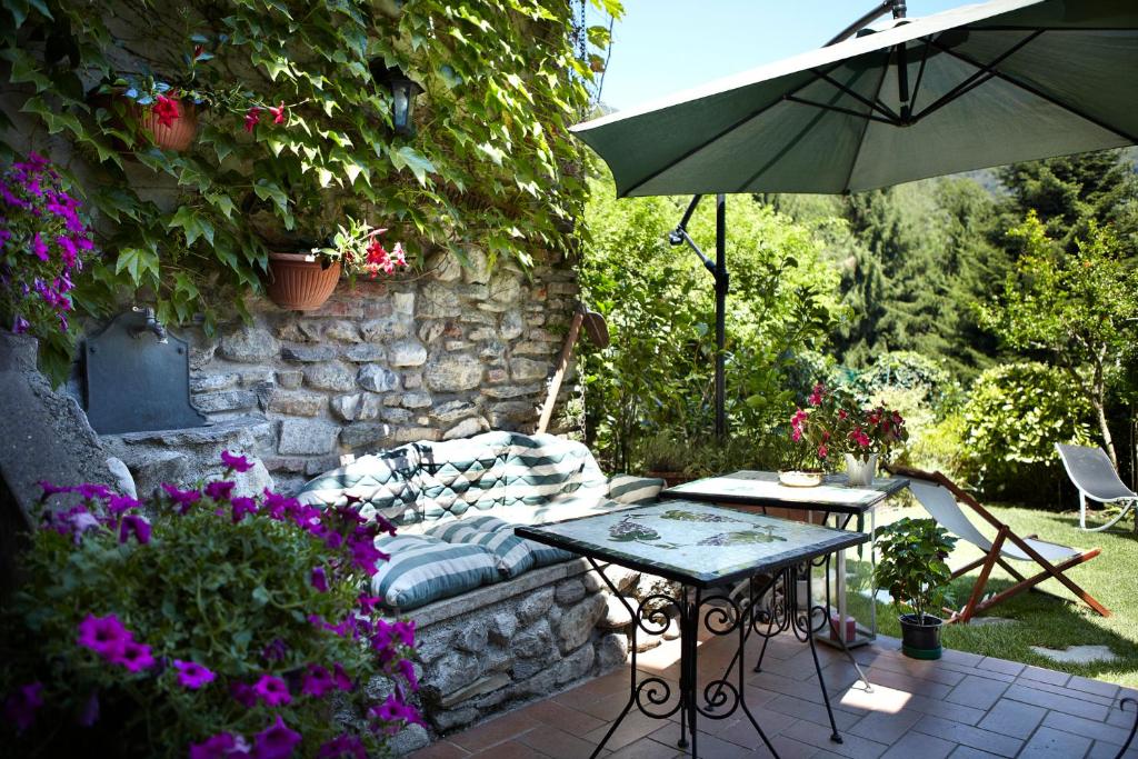 Zahrada ubytování Antico Borgo Sanda Lago Maggiore