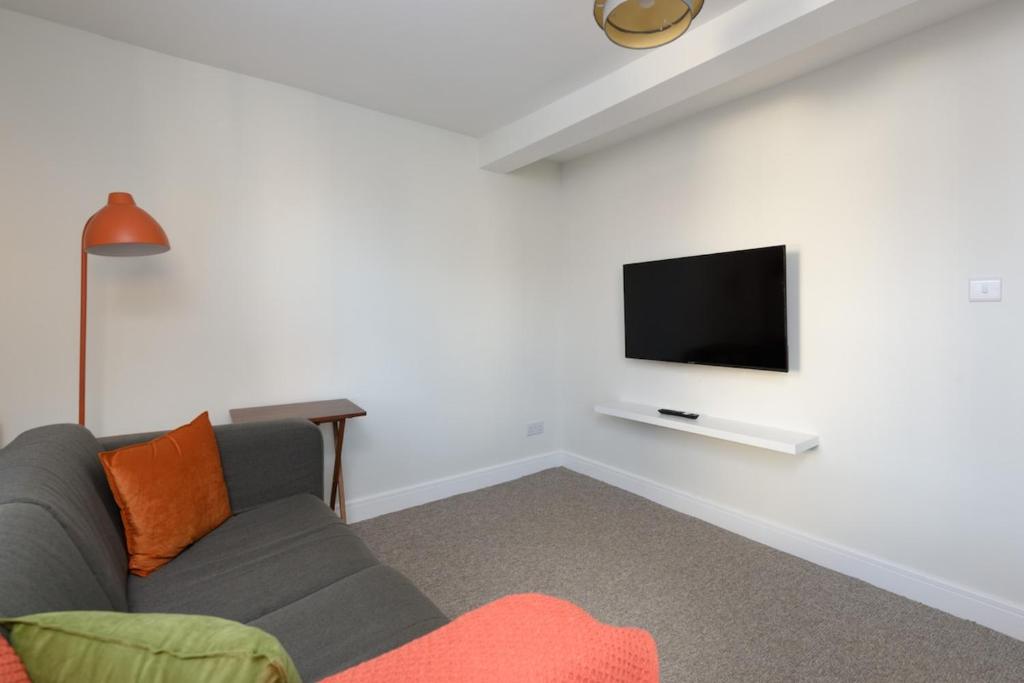 Galeriebild der Unterkunft Perfect 3 Bedroom Banbury Accommodation for Contractors! in Banbury