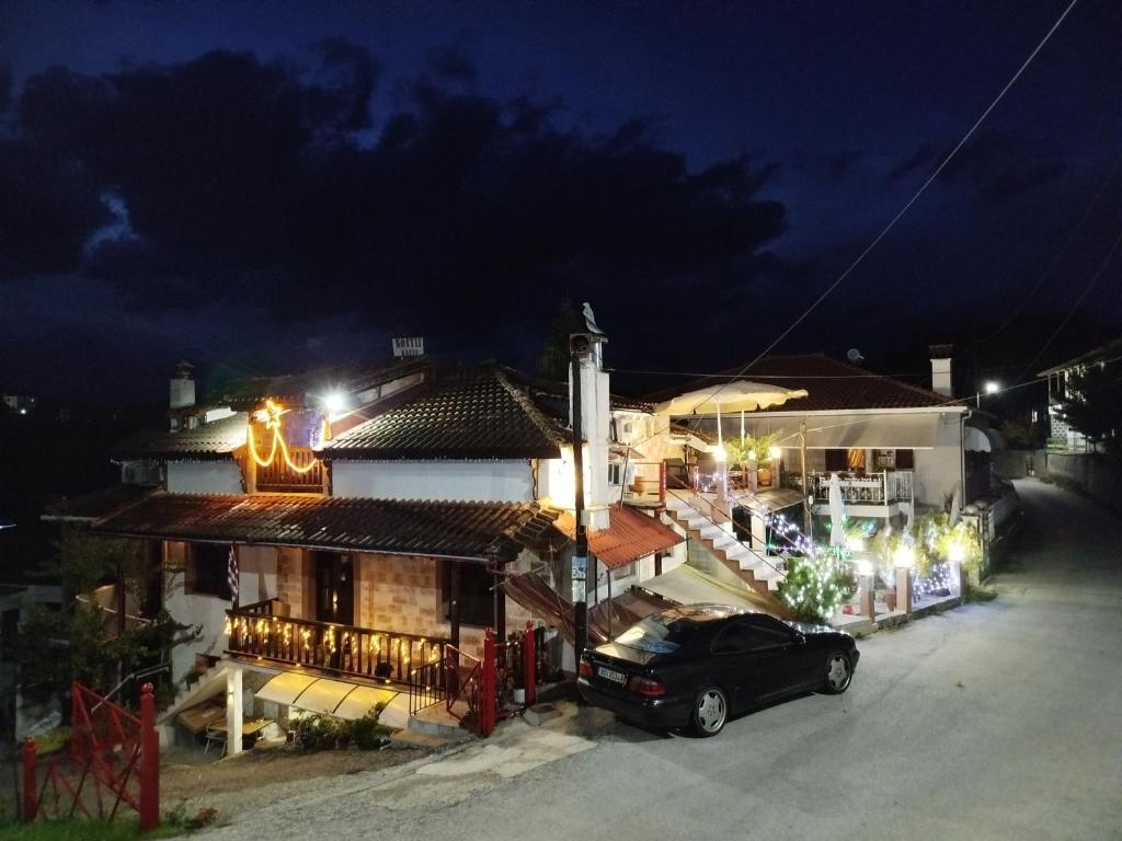 Το κτήριο όπου στεγάζεται  ο ξενώνας