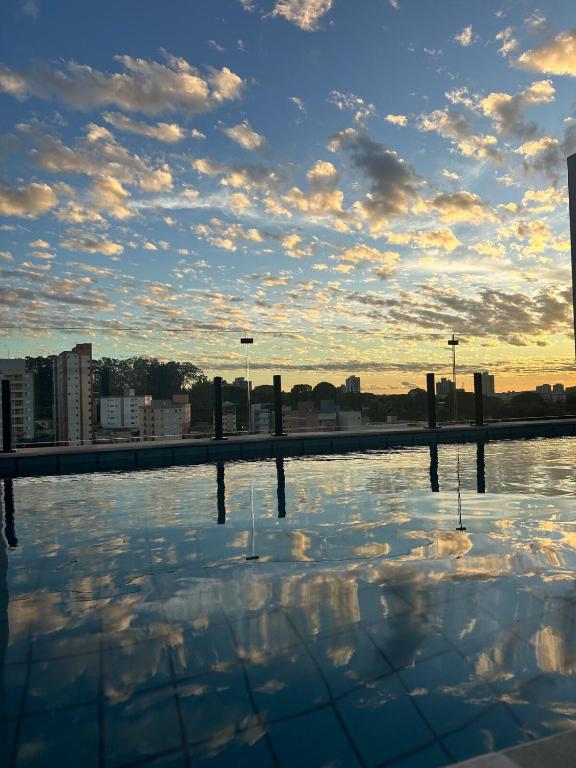 TESLA APT2-Pool, Air, gym, 24-hour portaria, Сан-Карлус (актуальные ...