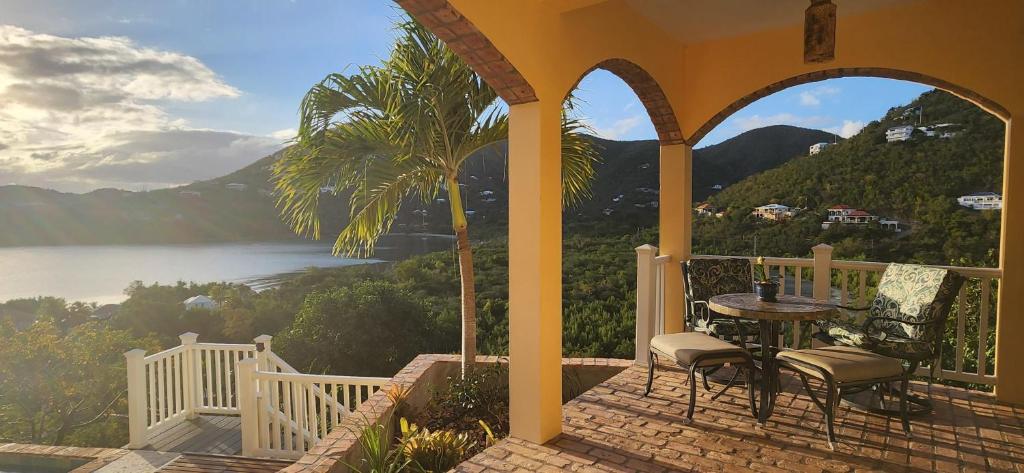 Phong cảnh thiên nhiên gần biệt thự