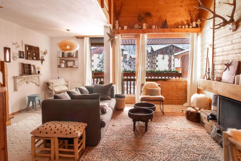 Hameau de Val 1389 Spacious cosy duplex in the heart of Val d’Isère