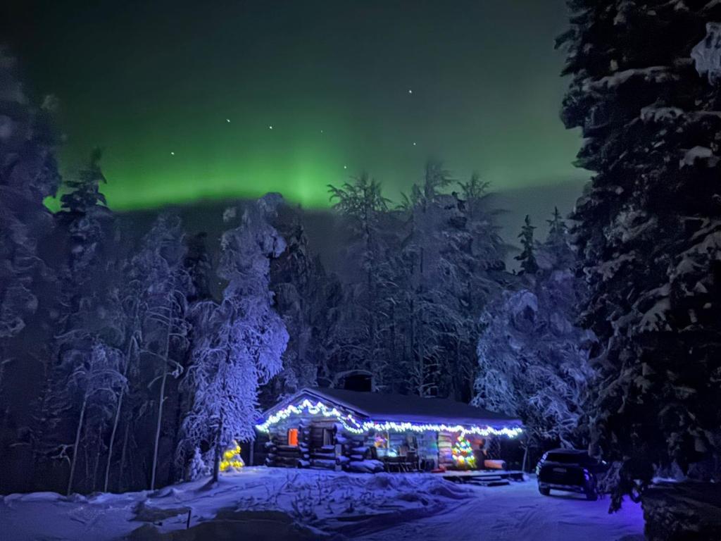 Pahtaja Chalet photo