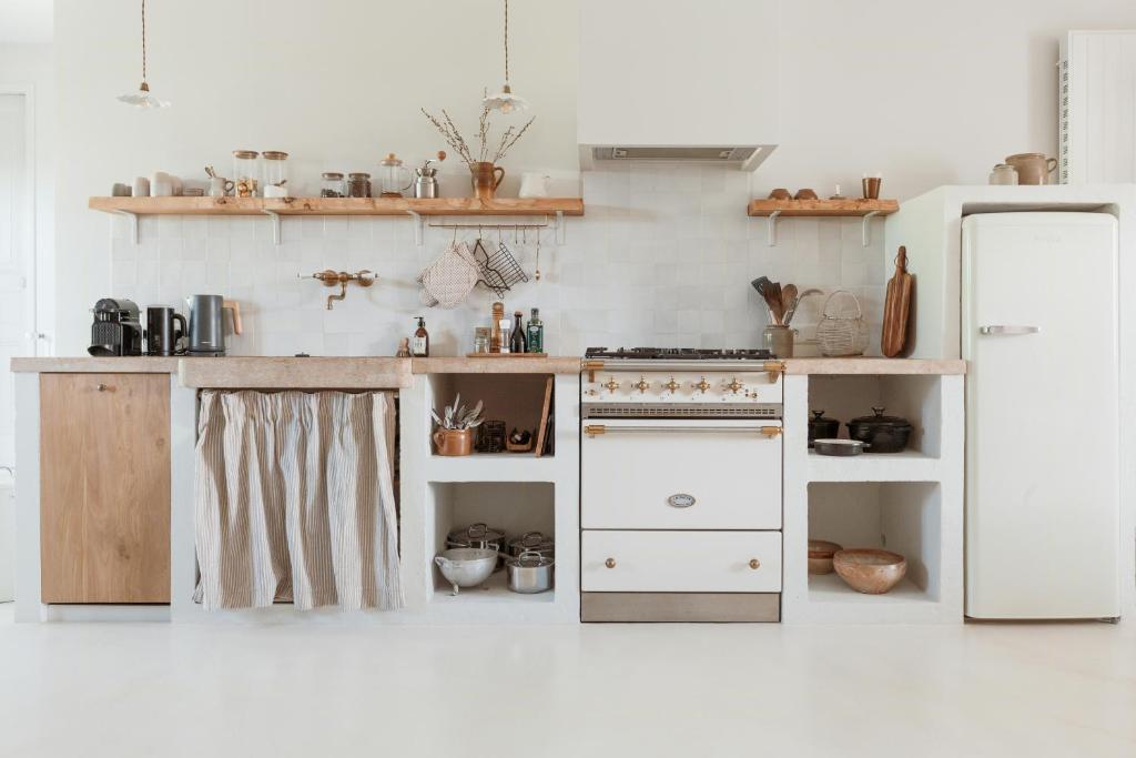 Η κουζίνα ή μικρή κουζίνα στο Traditional Apartment In The Heart Of Burgundy