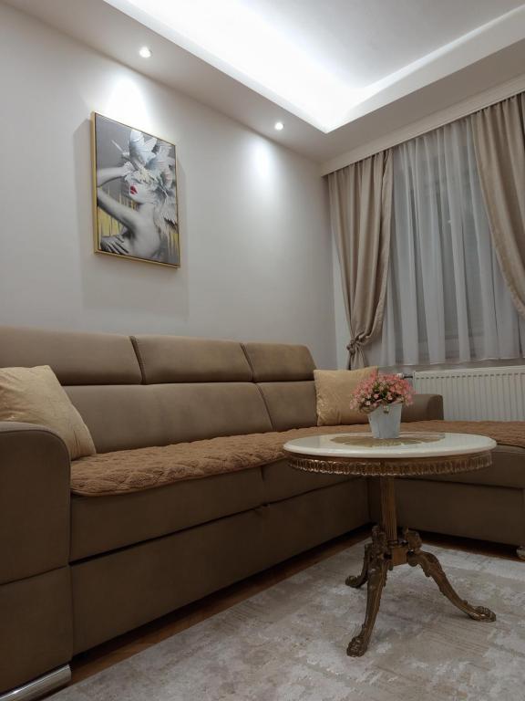 O zonă de relaxare la Apartman Gold King