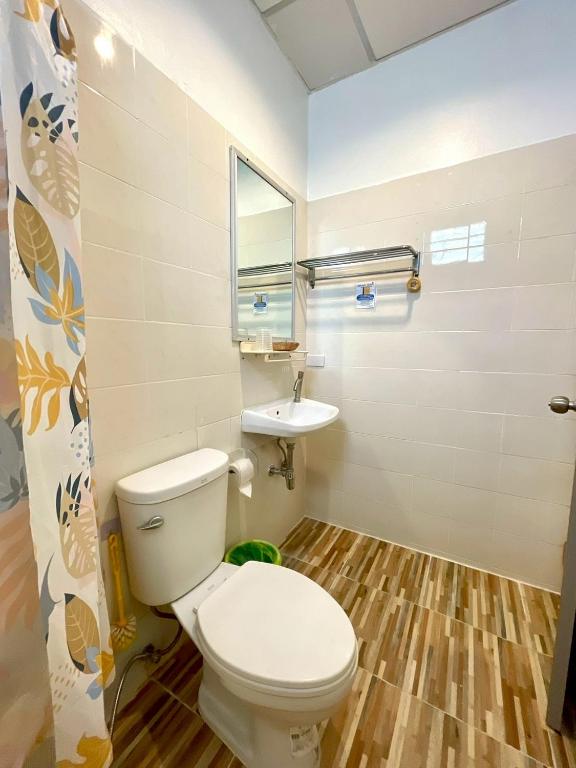 JJ karon beach hotel - 19