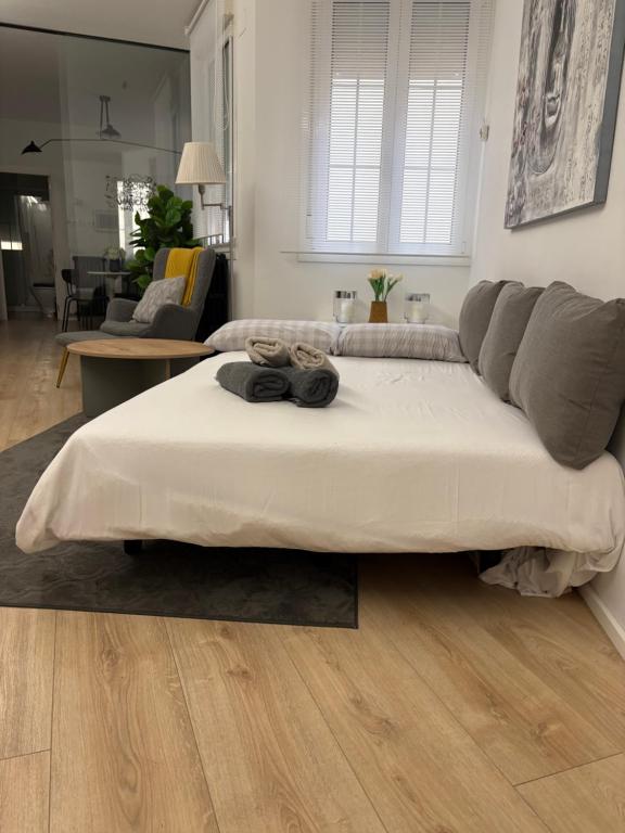 Carmen 6 by ARoom - 10