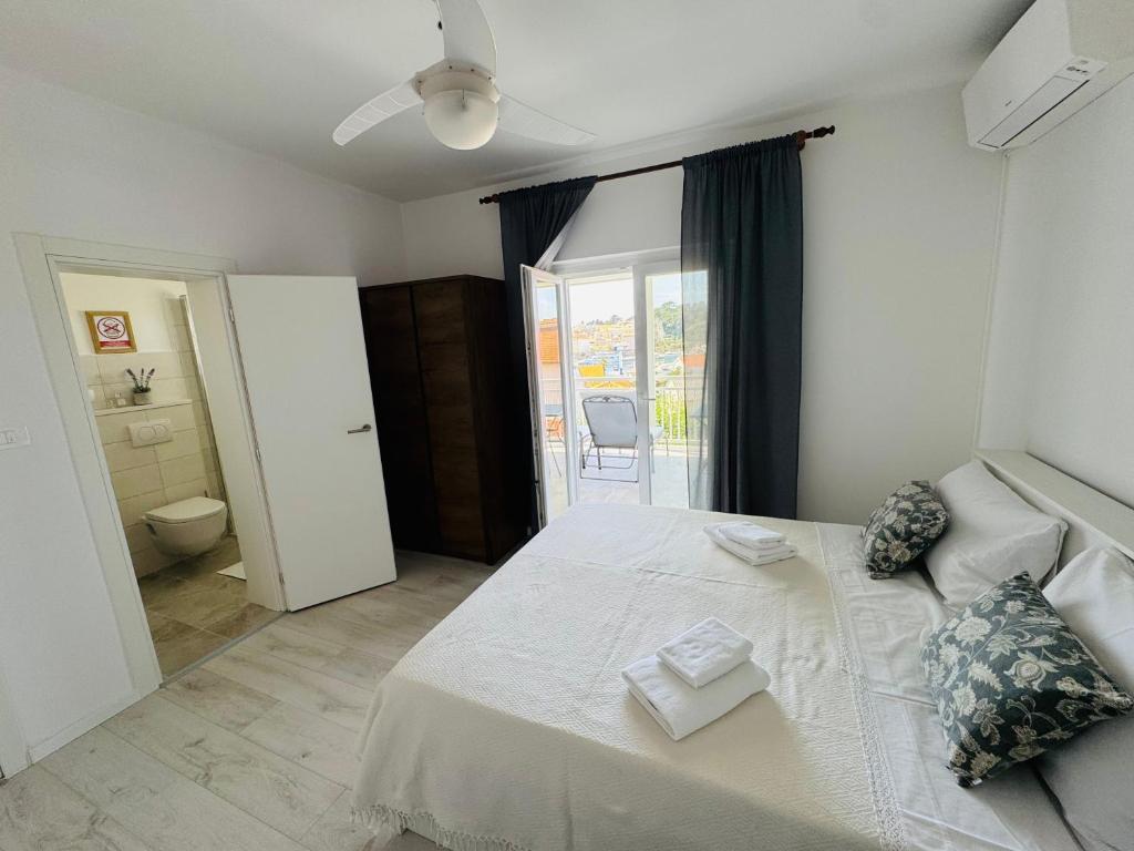 Rooms by the sea Rab - 18786 - 海景双床间 - 带露台