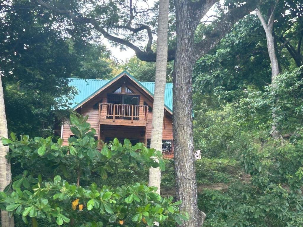 Κήπος έξω από το Casa Carao Peninsula de Nicoya - front beach