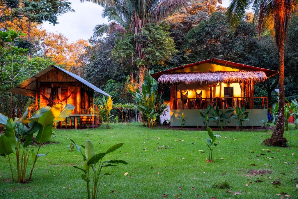 Zahrada ubytování Playa Ganadito Ecolodge