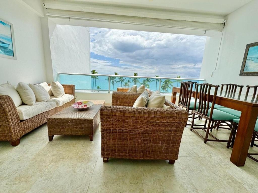 Χώρος καθιστικού στο Apartment in Juan Dolio