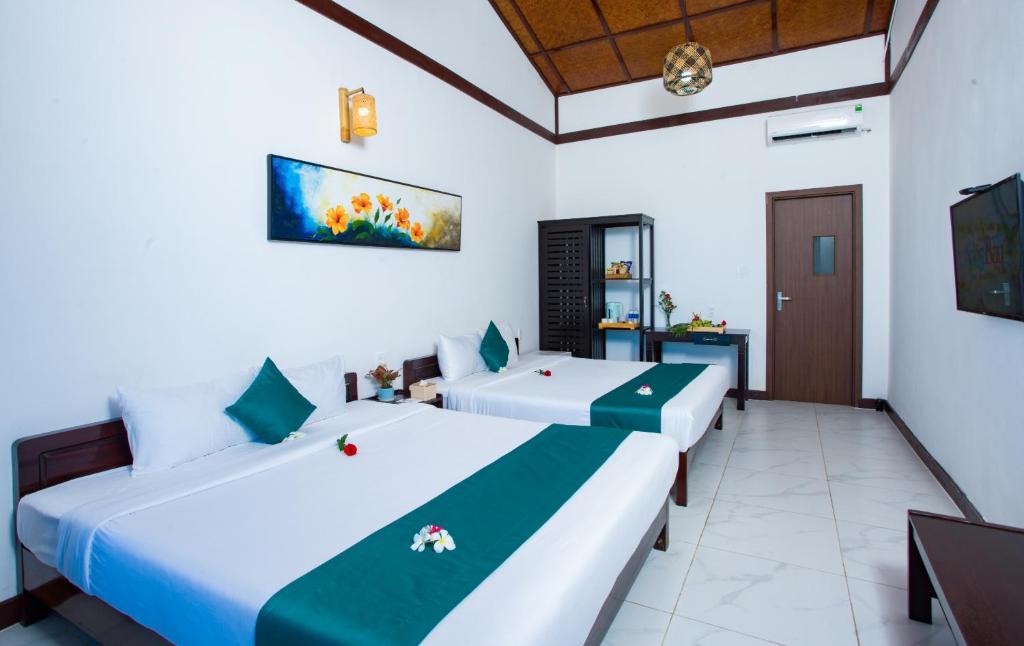 Suite Có Giường Cỡ King Và Bồn Tắm Spa