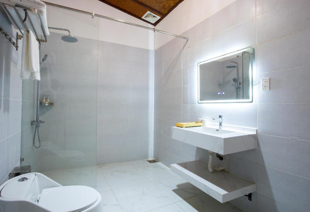 Suite Có Giường Cỡ King Nhìn Ra Biển