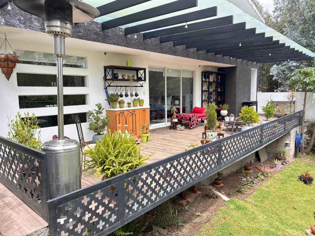 En have udenfor Suite de lujo con naturaleza y BBQ cerca de Cuenca