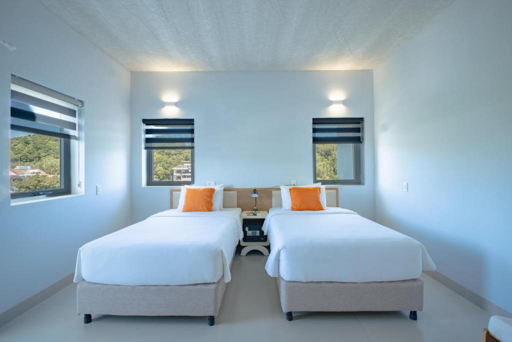 The Up Hotel Phu Quoc Island - The Poolside Escape - 18