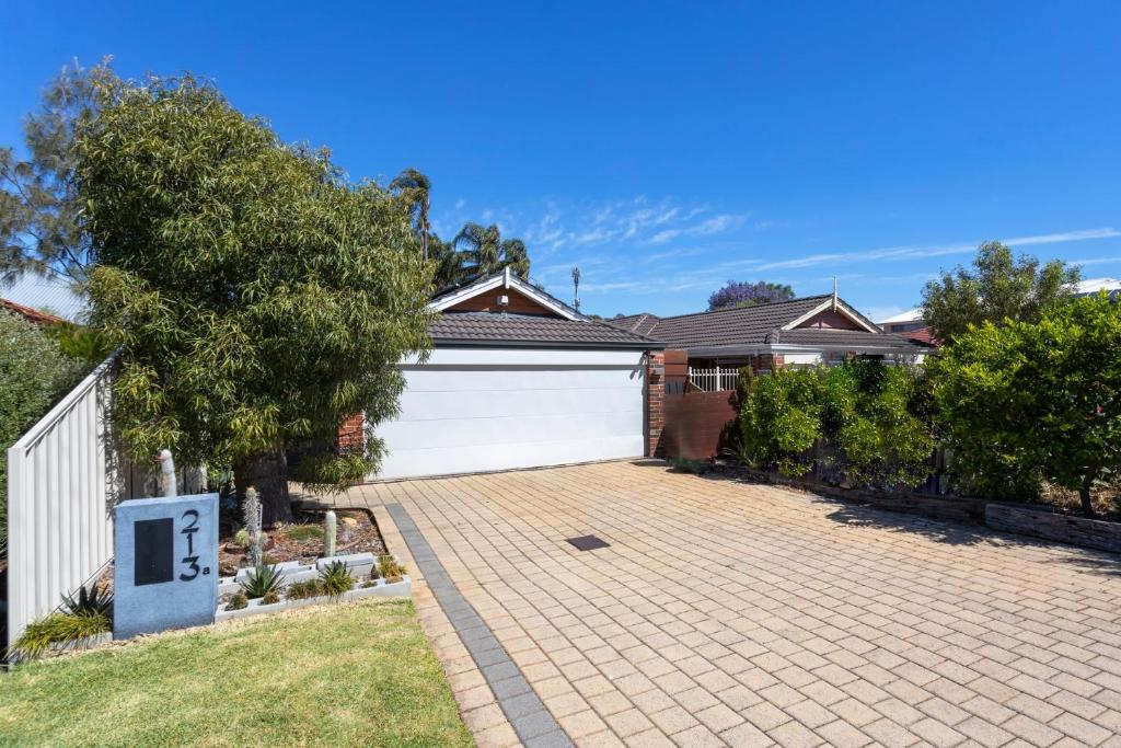 Budova, kde se prázdninový dům nachází