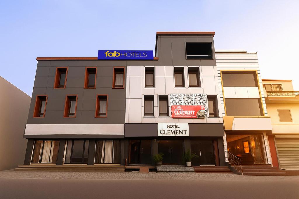 Clădirea în care este situat/ăhotelul