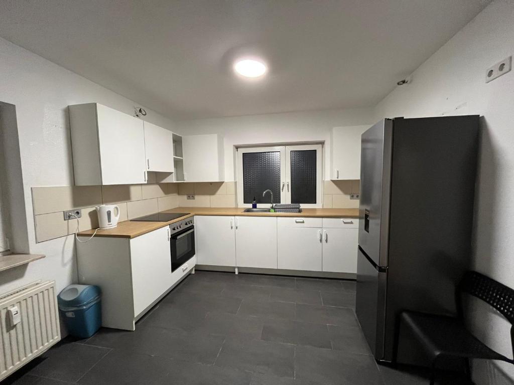 Η κουζίνα ή μικρή κουζίνα στο Rodgau Work & Sleep