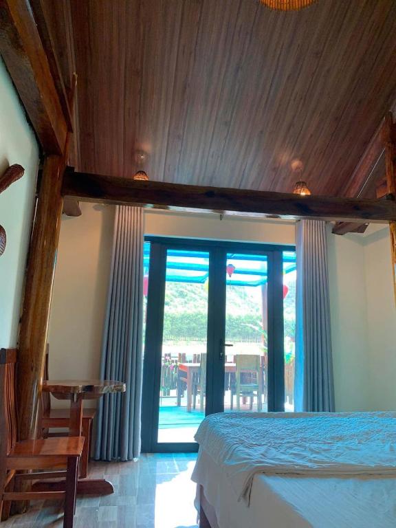 Phong Nha Coco House - Riverstay & Mountain View - 12