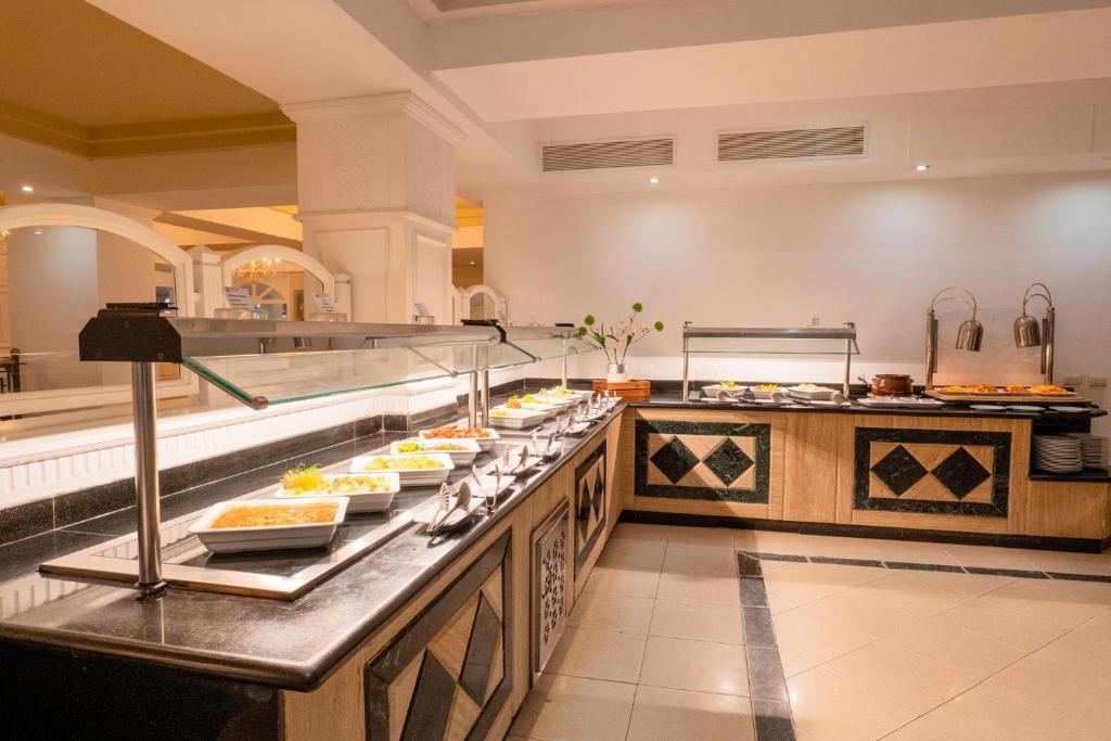 Eurostars Grand Cayacoa photo