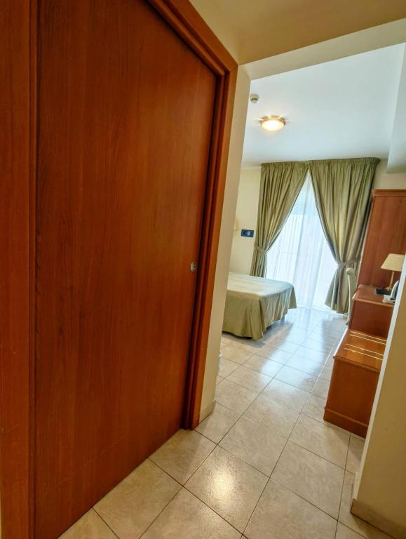 Grand Hotel Victoria - Chambre Double - Accès Personnes Handicapées