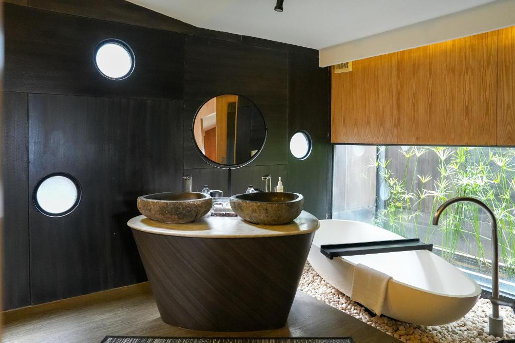 The Xcape River Kwai - 16