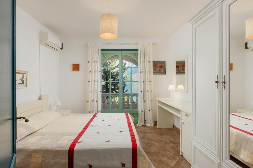 Boka Gardens Seaside Resort - 17