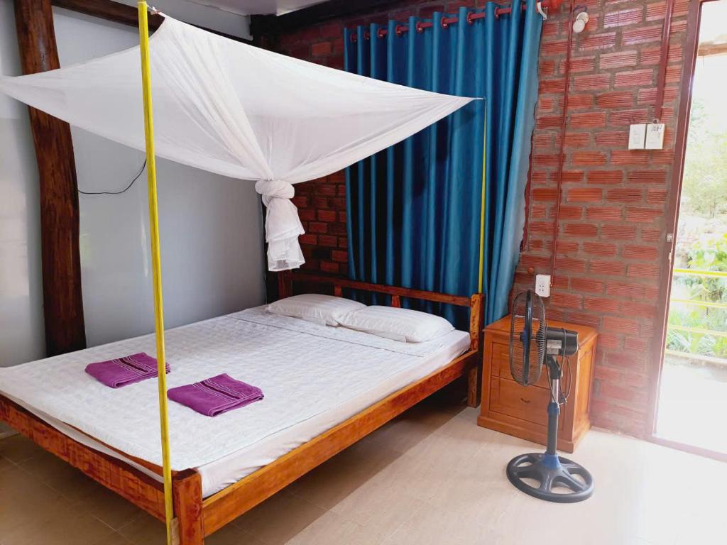 Brown House Resort - 3