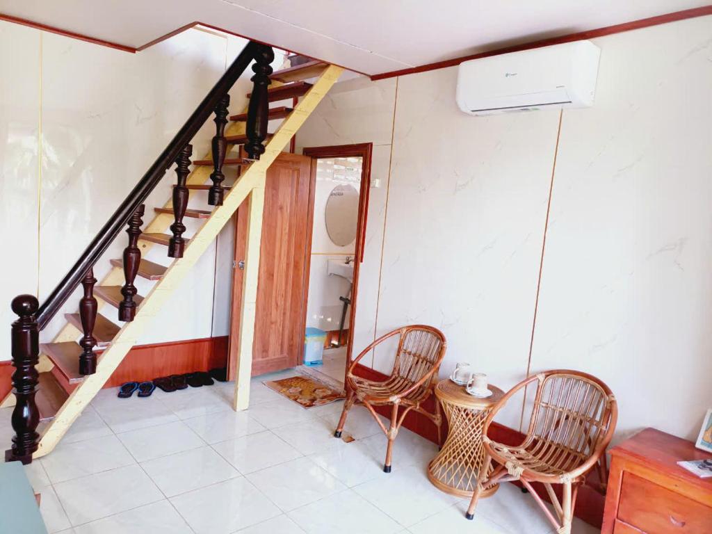 Brown House Resort - 9