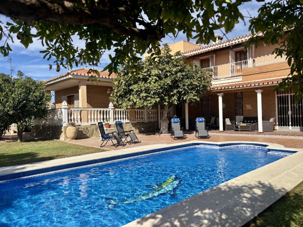 Swimmingpoolen hos eller tæt på Casa Limonar By Solymar Holiday