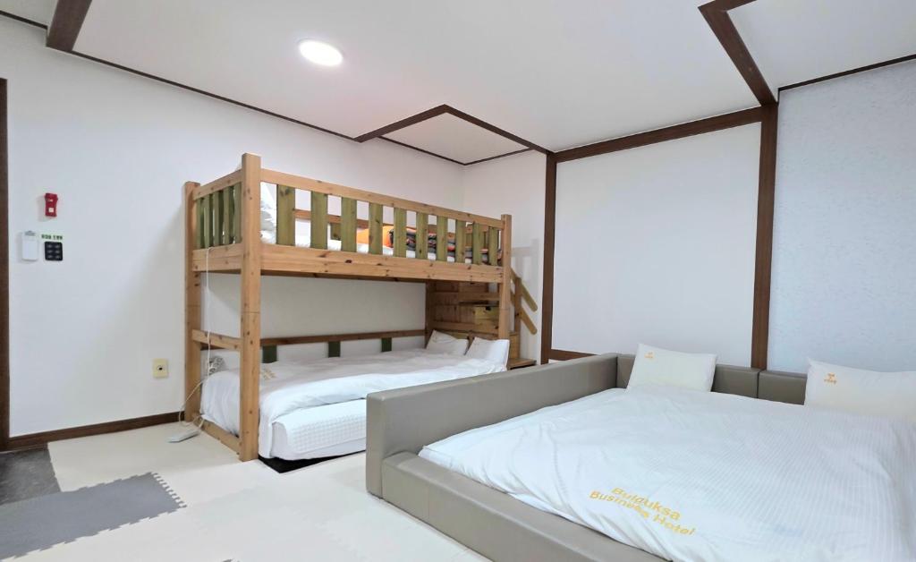 Kids & Family Hotel - Chambre Familiale Standarde